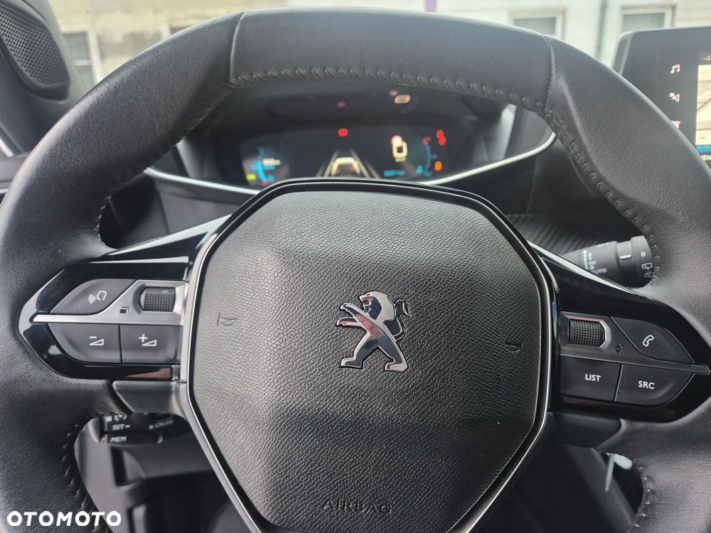 Peugeot 2008 1.2 PureTech Allure Pack S&S - 16