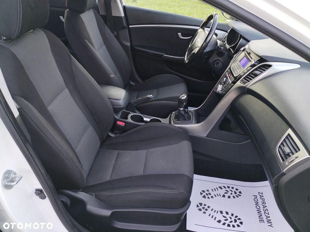Hyundai i30 - 12