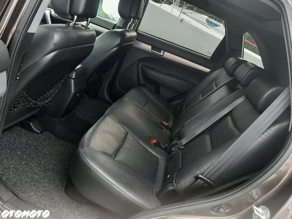 Kia Sorento - 8