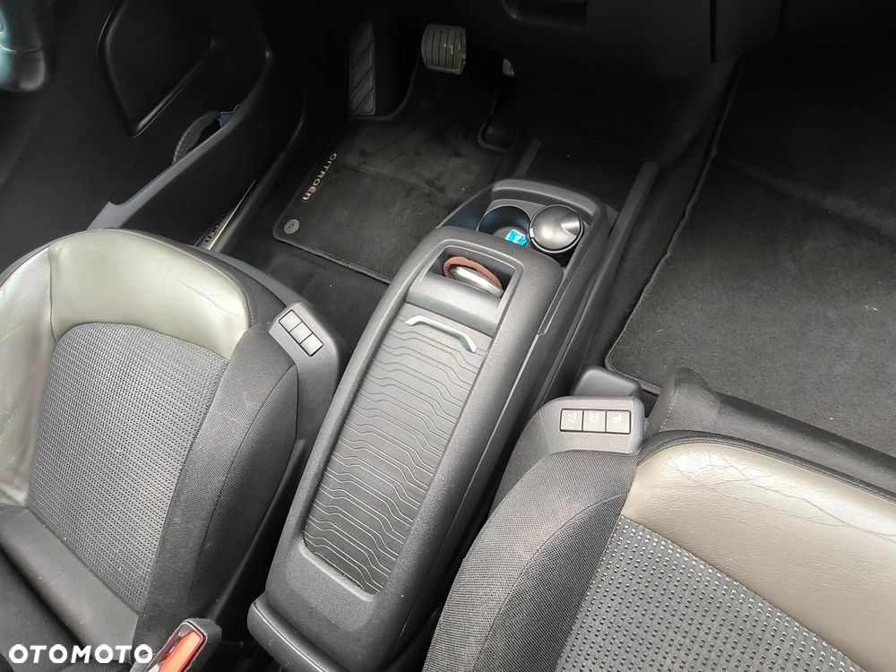 Citroën C4 Grand Picasso BlueHDi 150 Exclusive - 17