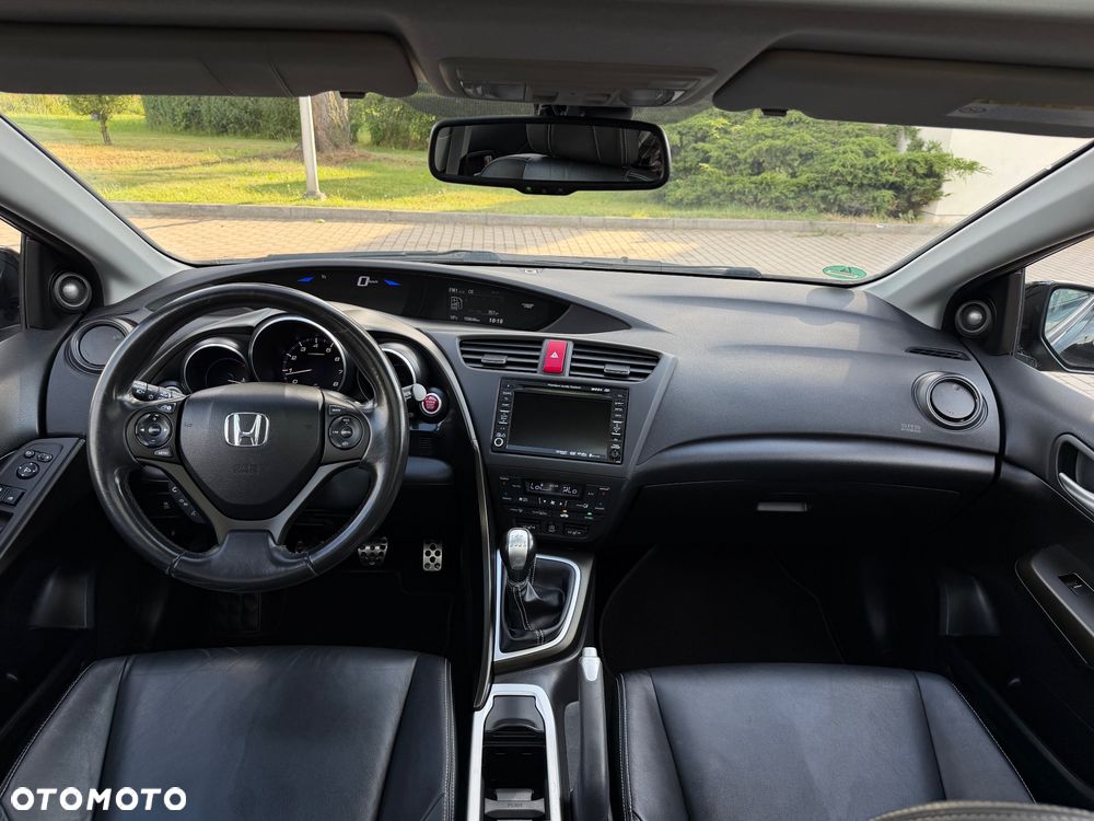 Honda Civic 1.8 Executive NAVI - 32