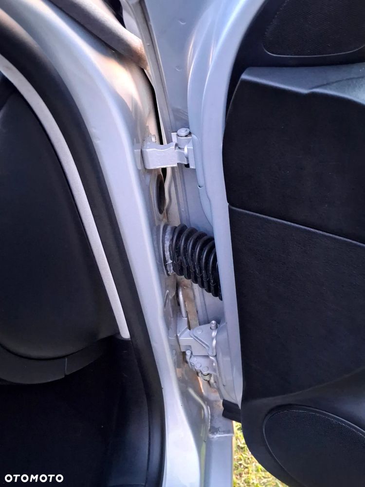 Volkswagen Golf - 8