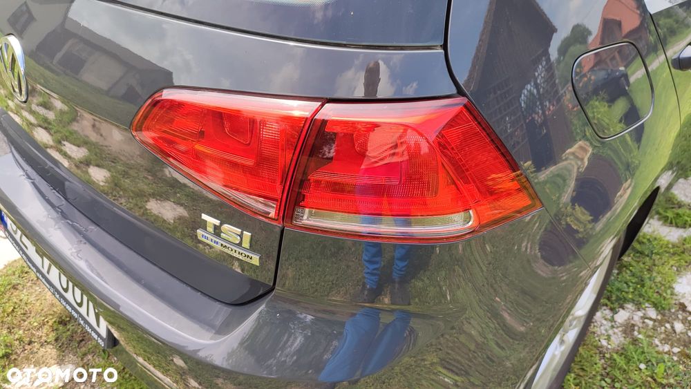 Volkswagen Golf 1.2 TSI BMT Comfortline - 14