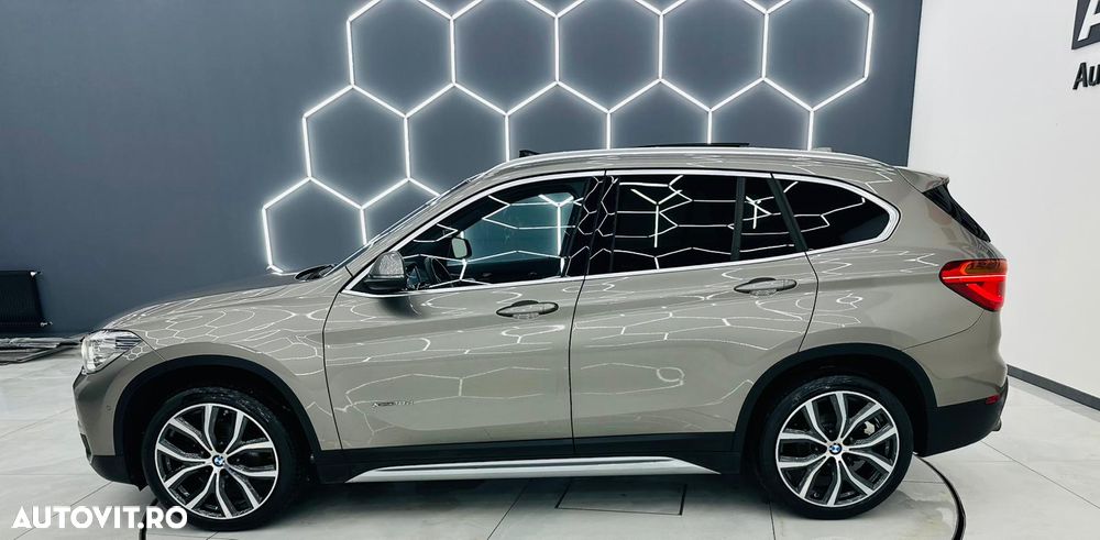 BMW X1 xDrive18d xLine - 37