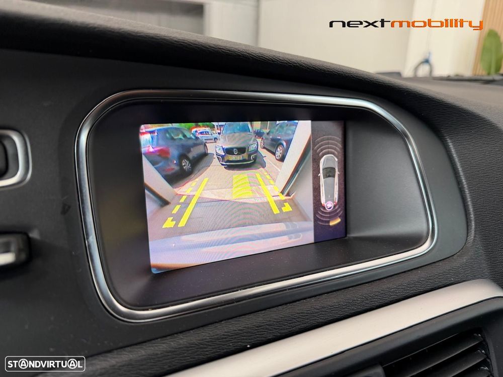 Volvo V40 2.0 D2 R-Design - 26