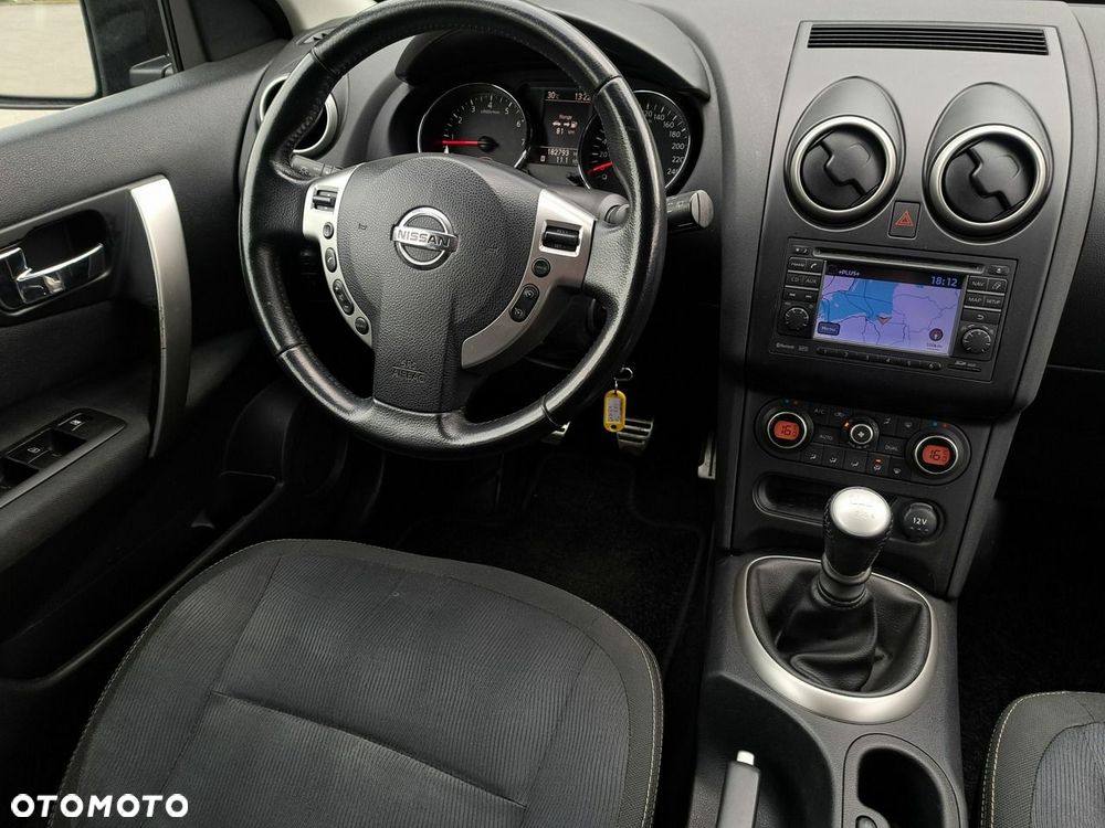 Nissan Qashqai - 17