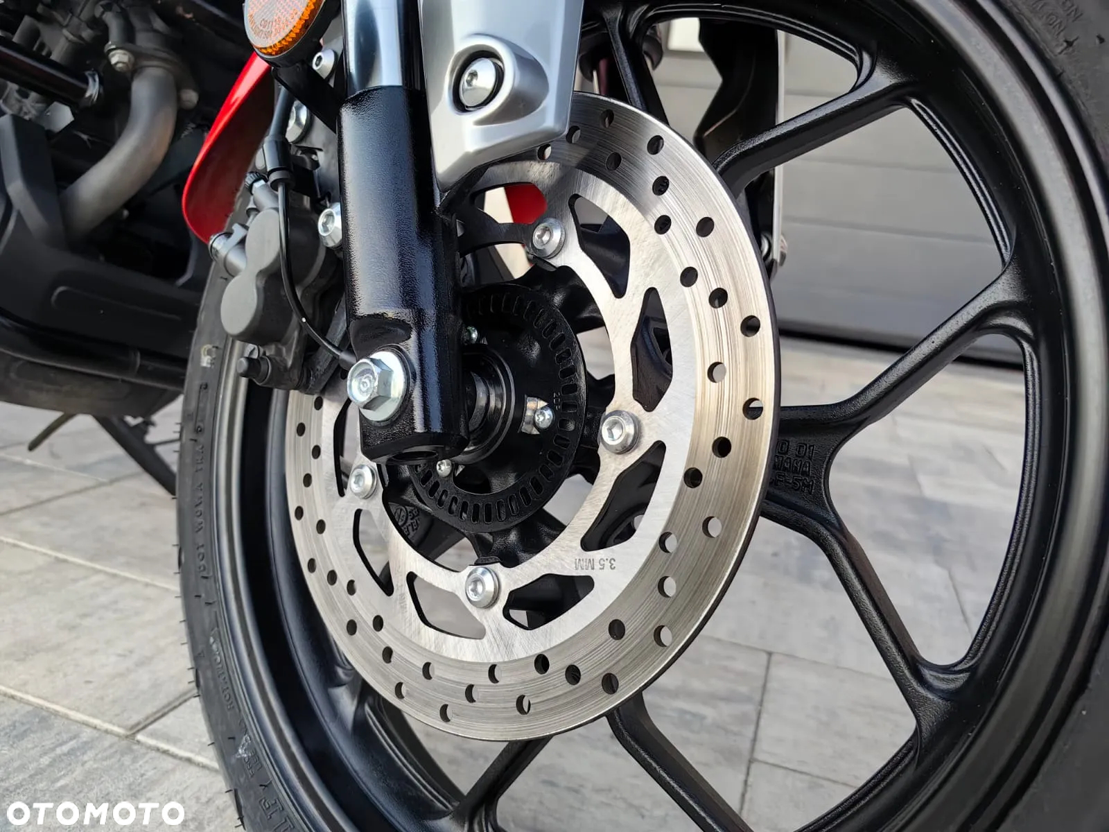 Yamaha XSR - 11