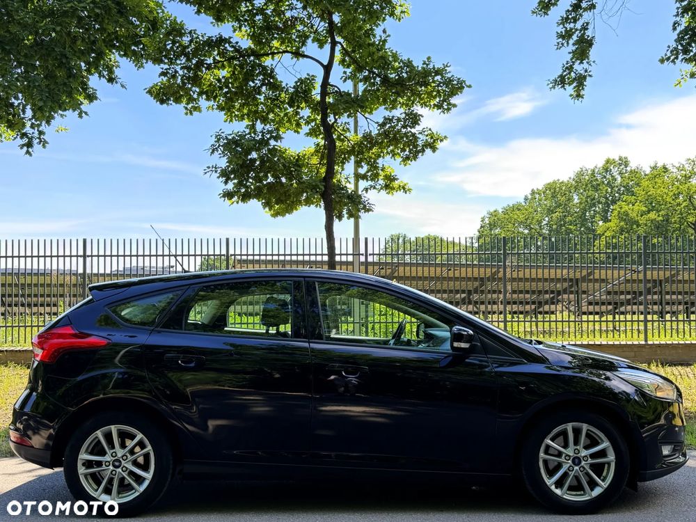 Ford Focus 1.5 EcoBoost Titanium ASS - 5