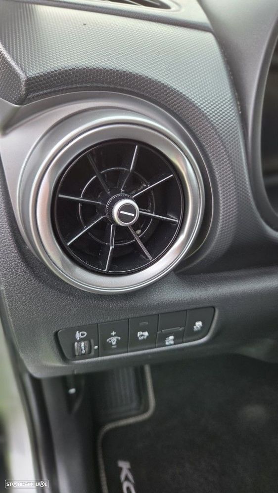 Hyundai Kauai 39 kWh Executive - 17