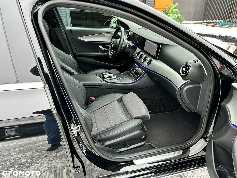 Mercedes-Benz Klasa E 200 d 9G-TRONIC AMG Line - 22