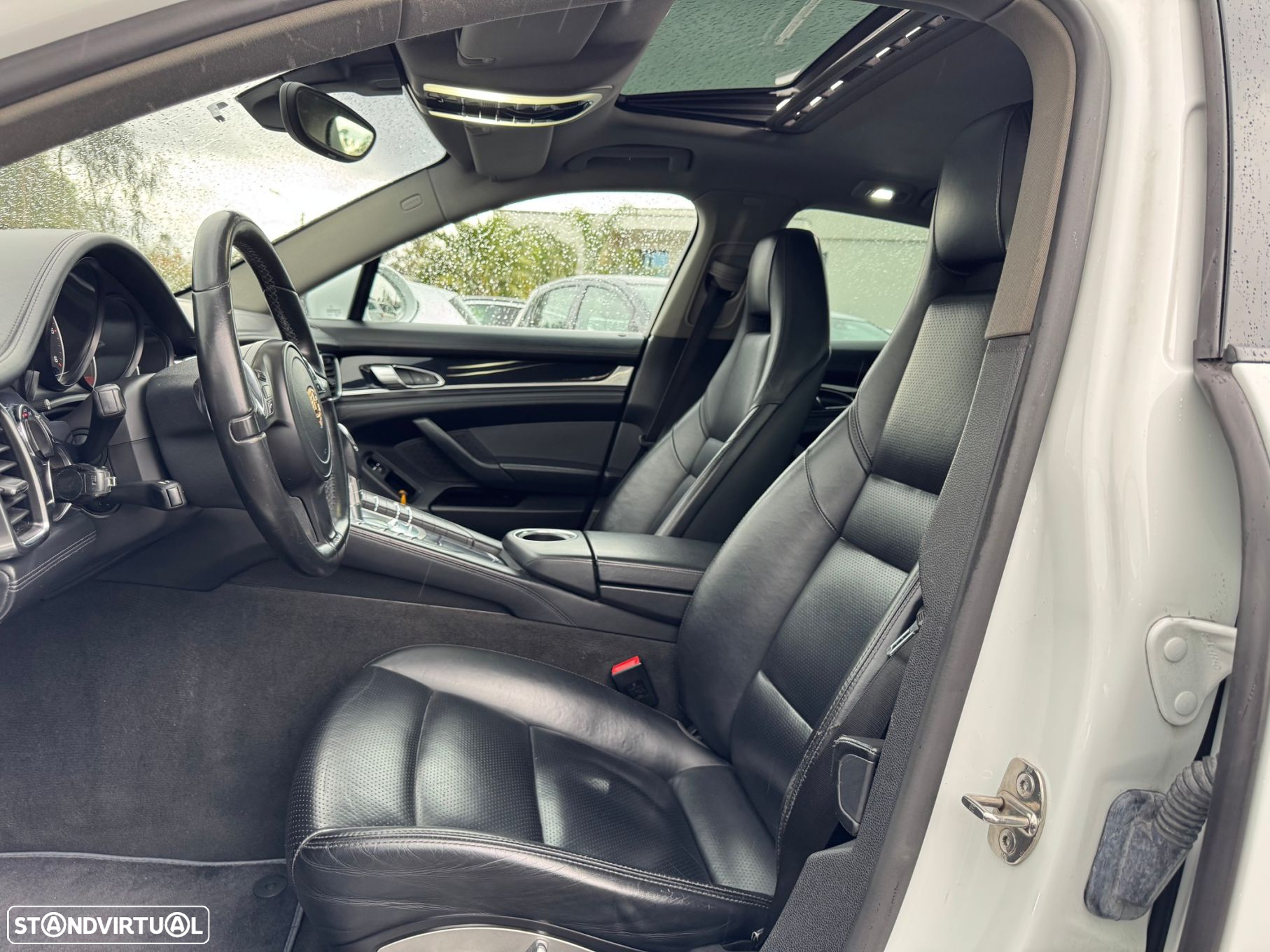 Porsche Panamera Platinum Edition - 28