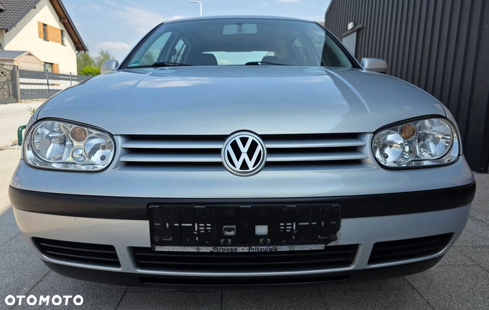 Volkswagen Golf 1.4 Comfortline - 3