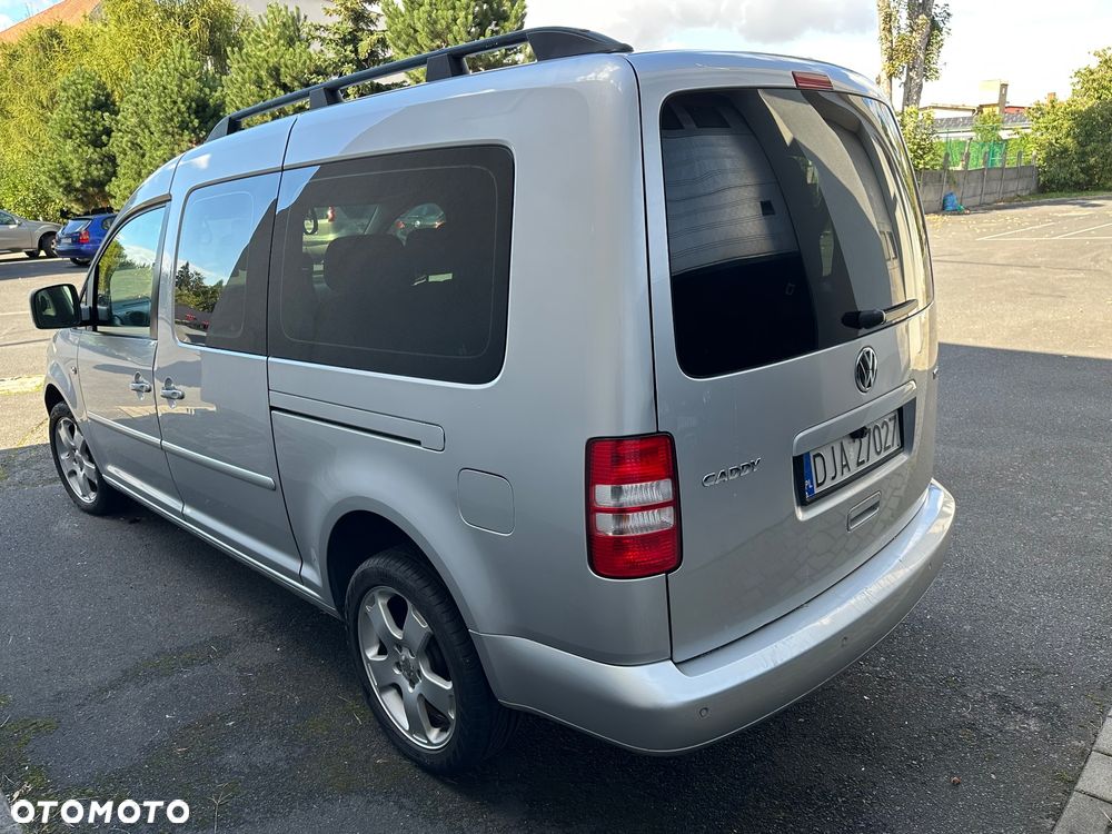 Volkswagen Caddy 2.0 TDI Comfortline 4Motion - 16