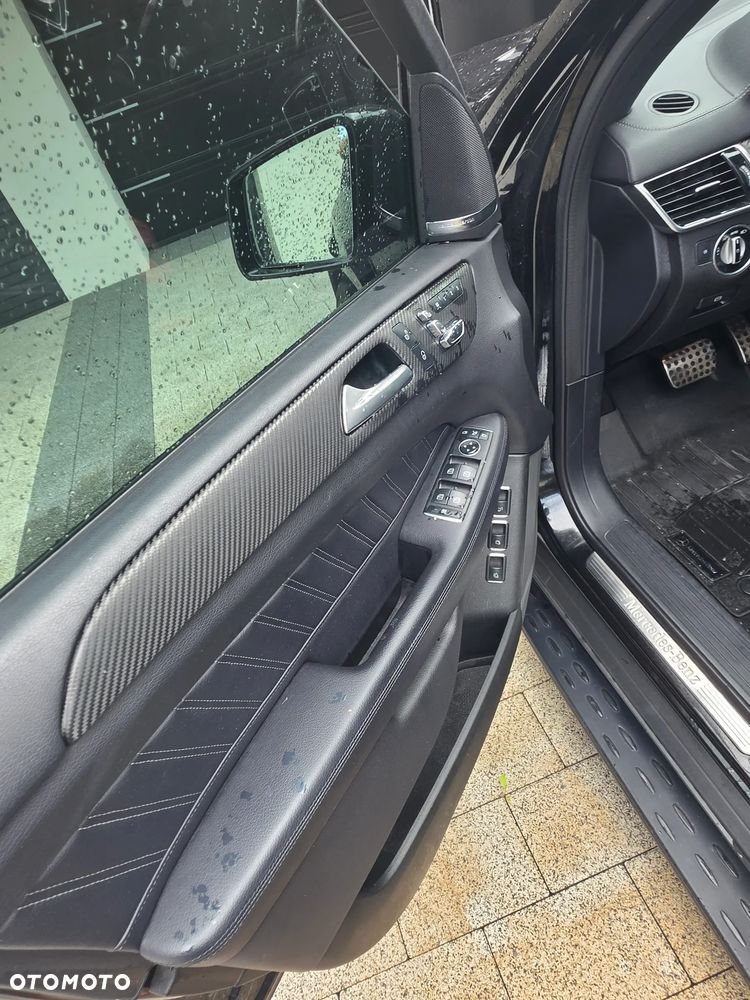 Mercedes-Benz GLS - 8