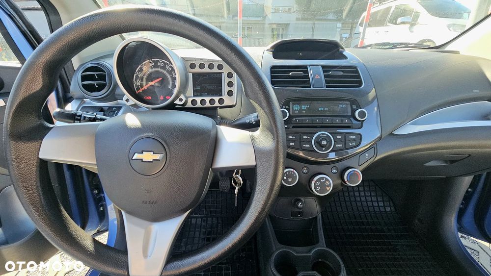 Chevrolet Spark 1.0 LS - 7