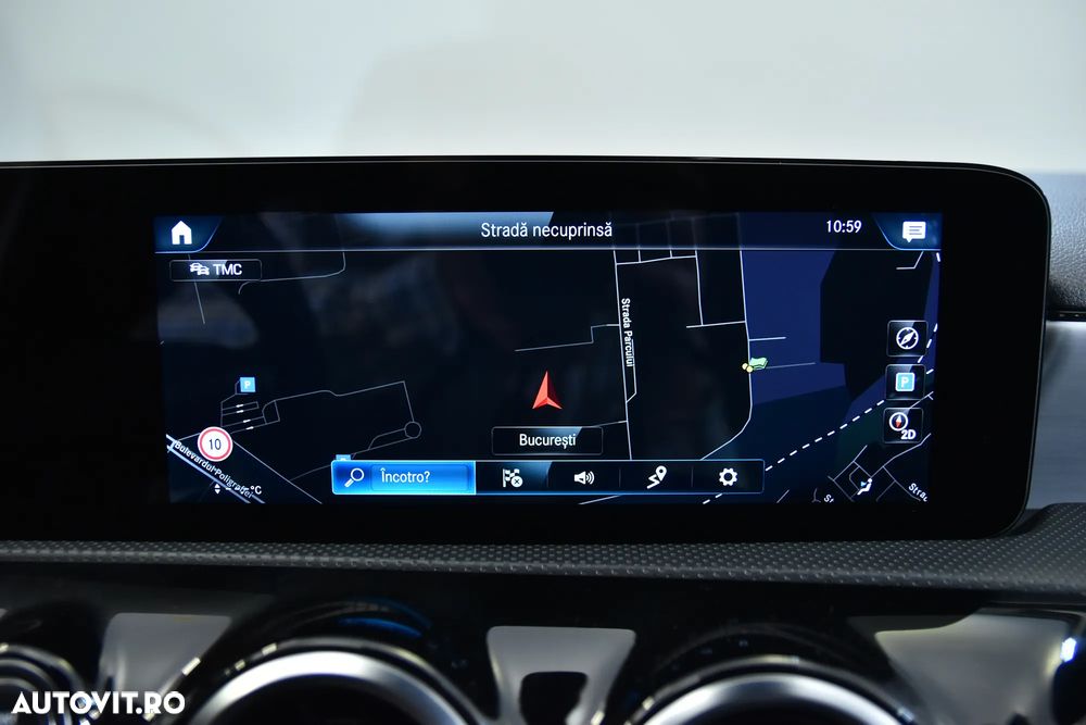 Mercedes-Benz A 200 d Sedan Aut. - 23