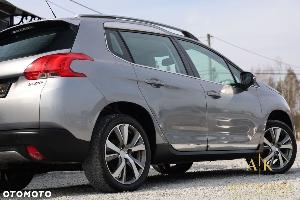 Peugeot 2008 - 12