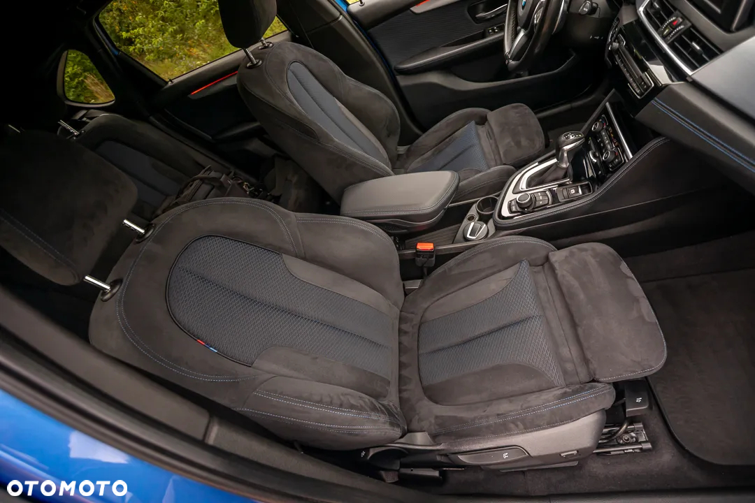 BMW Seria 2 220d Active Tourer - 23