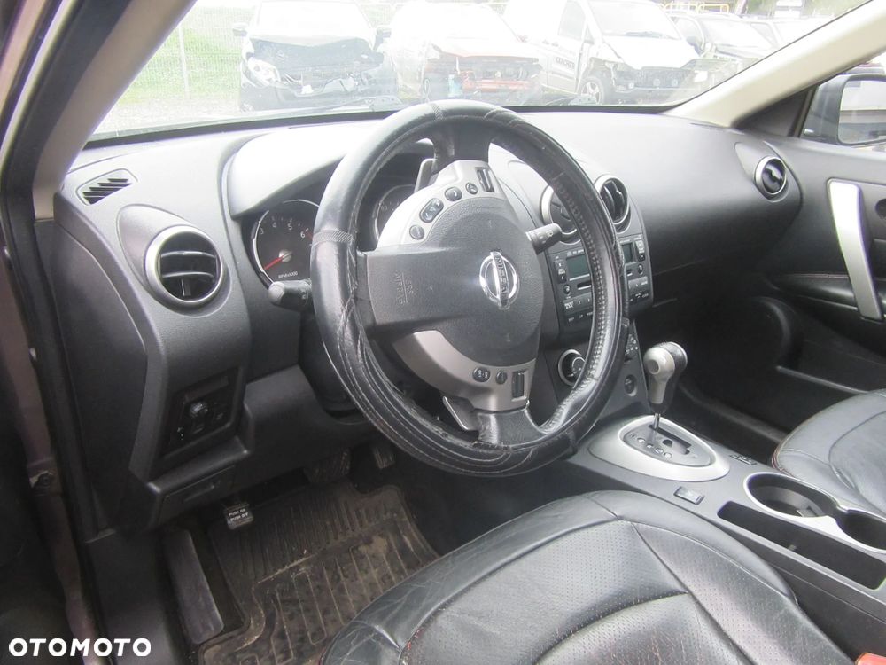 Nissan Rogue 2009r. na części - 8