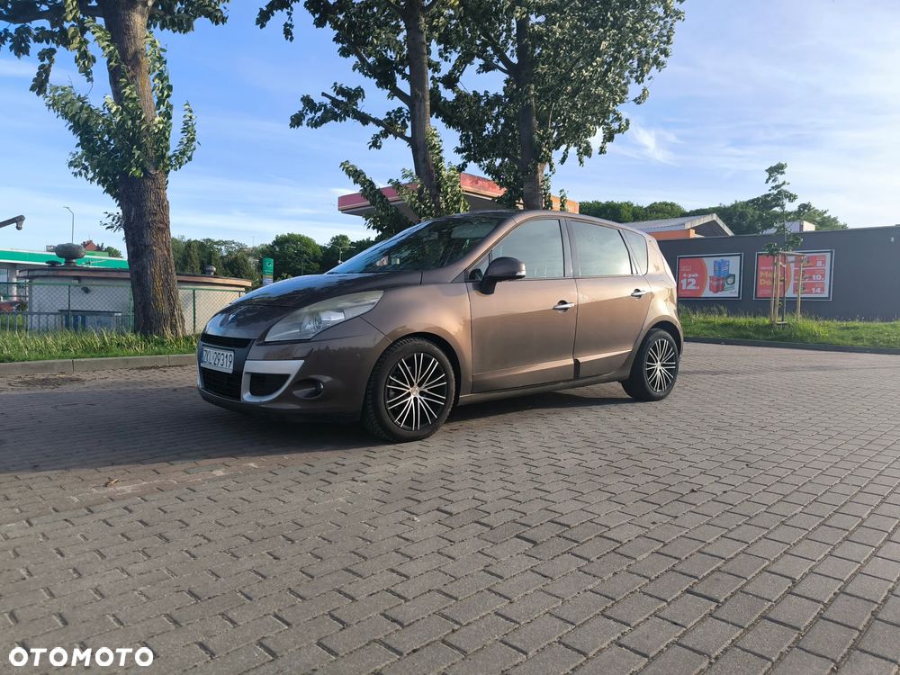Renault Scenic 2.0 dCi Privilege - 12