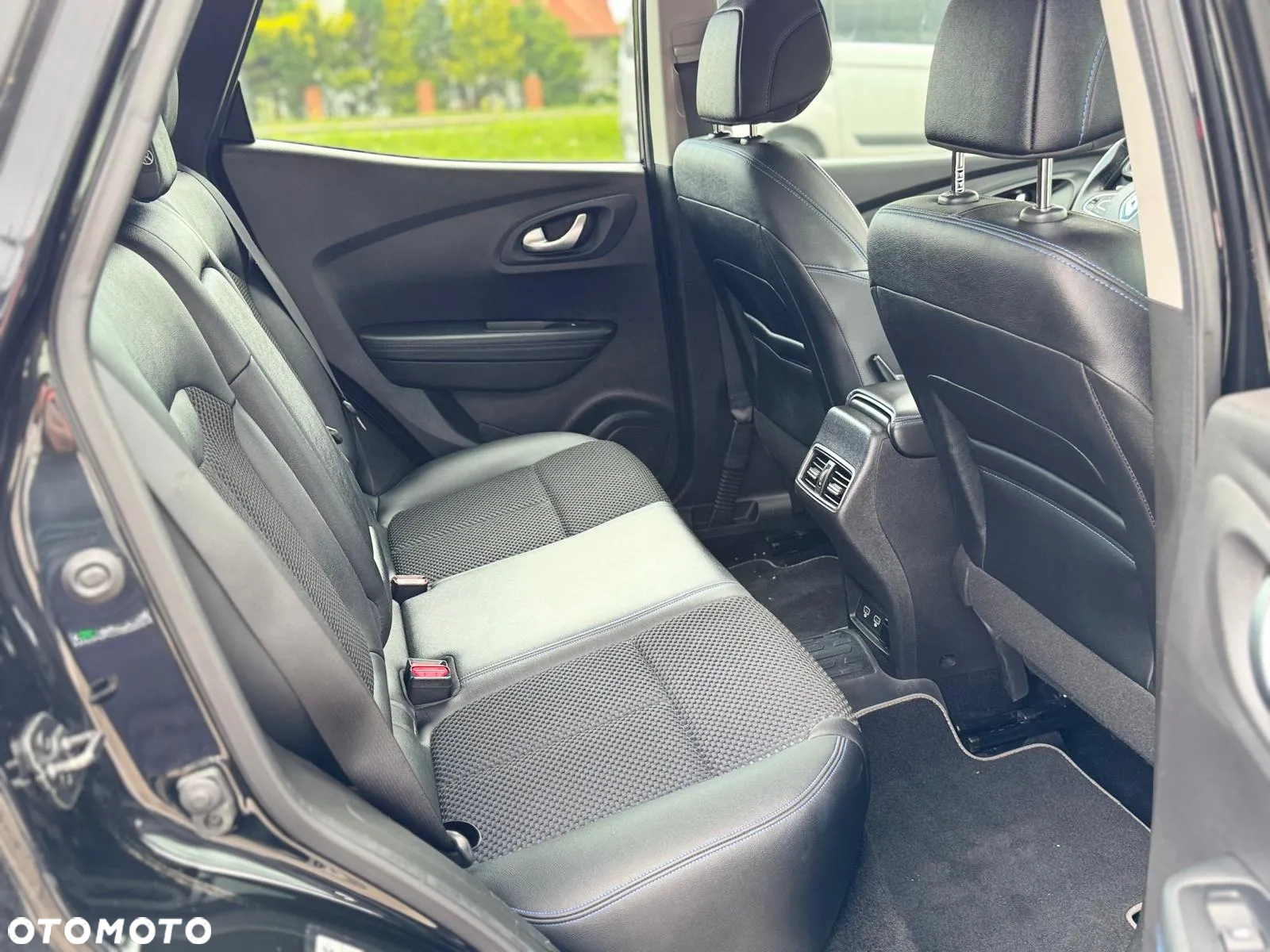 Renault Kadjar TCe 140 GPF INTENS - 36