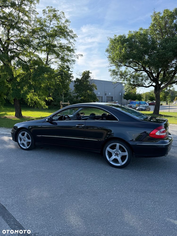Mercedes-Benz CLK - 3