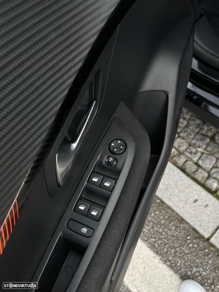 Peugeot 208 1.2 PureTech Active - 38