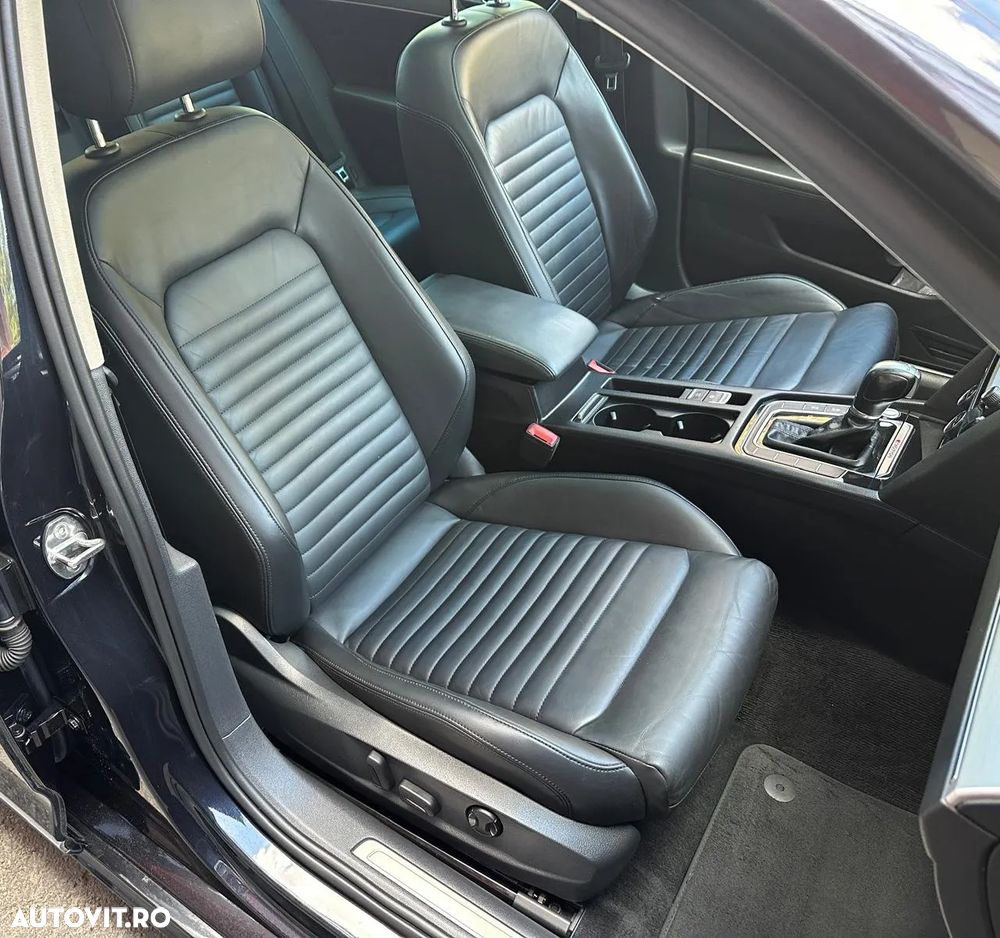 Volkswagen Passat 2.0 TDI SCR 4Motion DSG Highline - 10