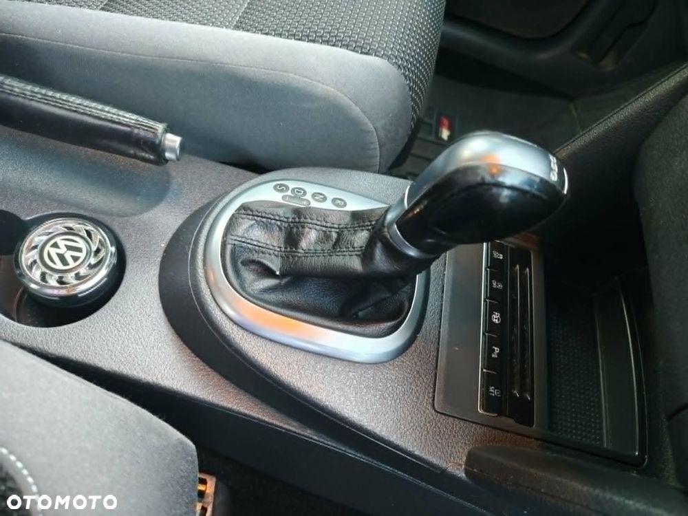 Volkswagen Touran - 7
