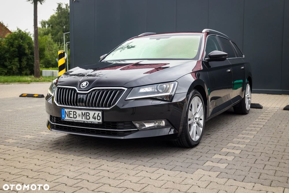 Skoda Superb 2.0 TDI 4x4 Ambition DSG - 6