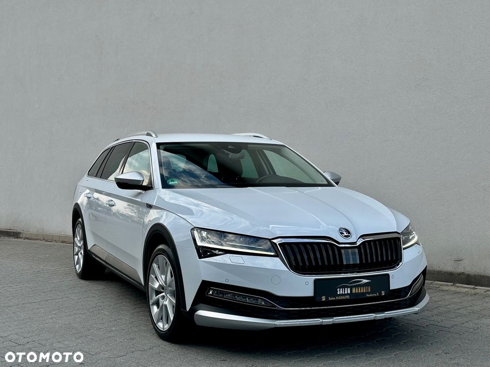 Skoda Superb 2.0 TDI 4x4 DSG Scout - 4