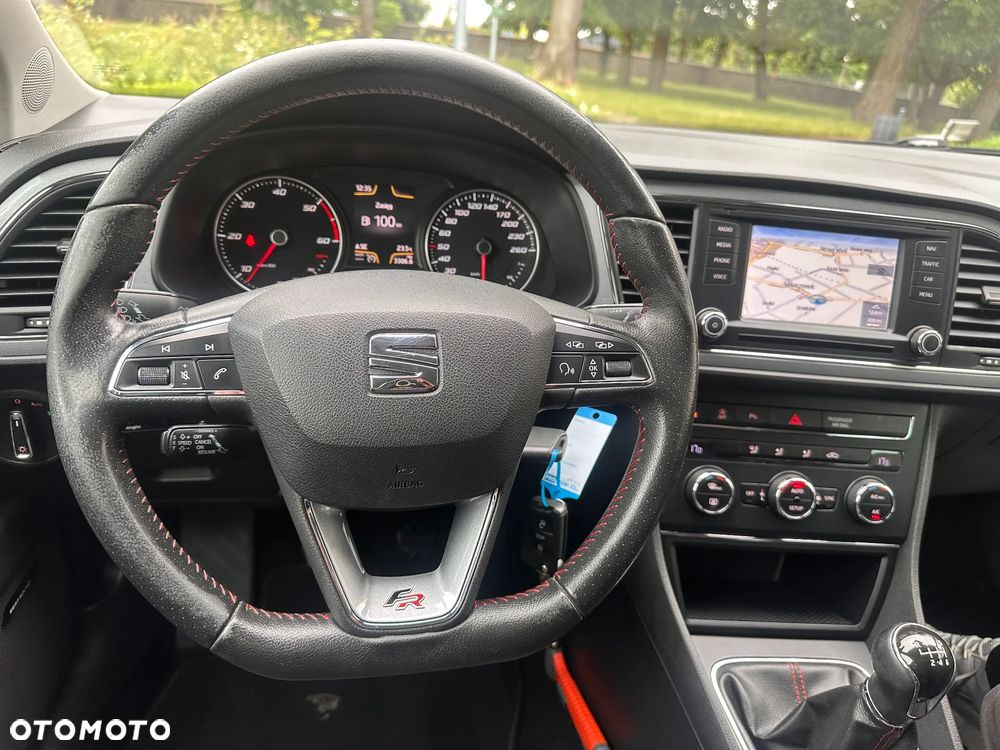 Seat Leon 2.0 TDI DPF Start&Stop FR - 36