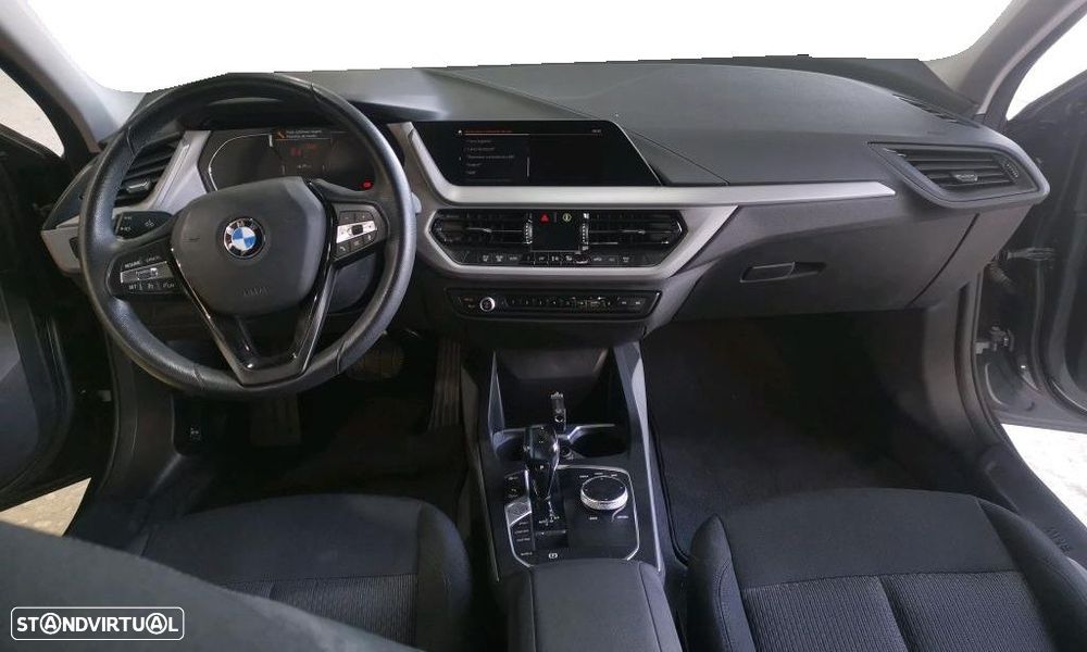 BMW 116 d Corporate Edition Auto - 4