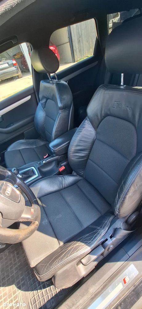 Audi A4 Avant 2.0 TDI - 18