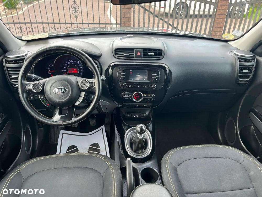 Kia Soul 1.6 CRDI Dream-Team Edition - 16