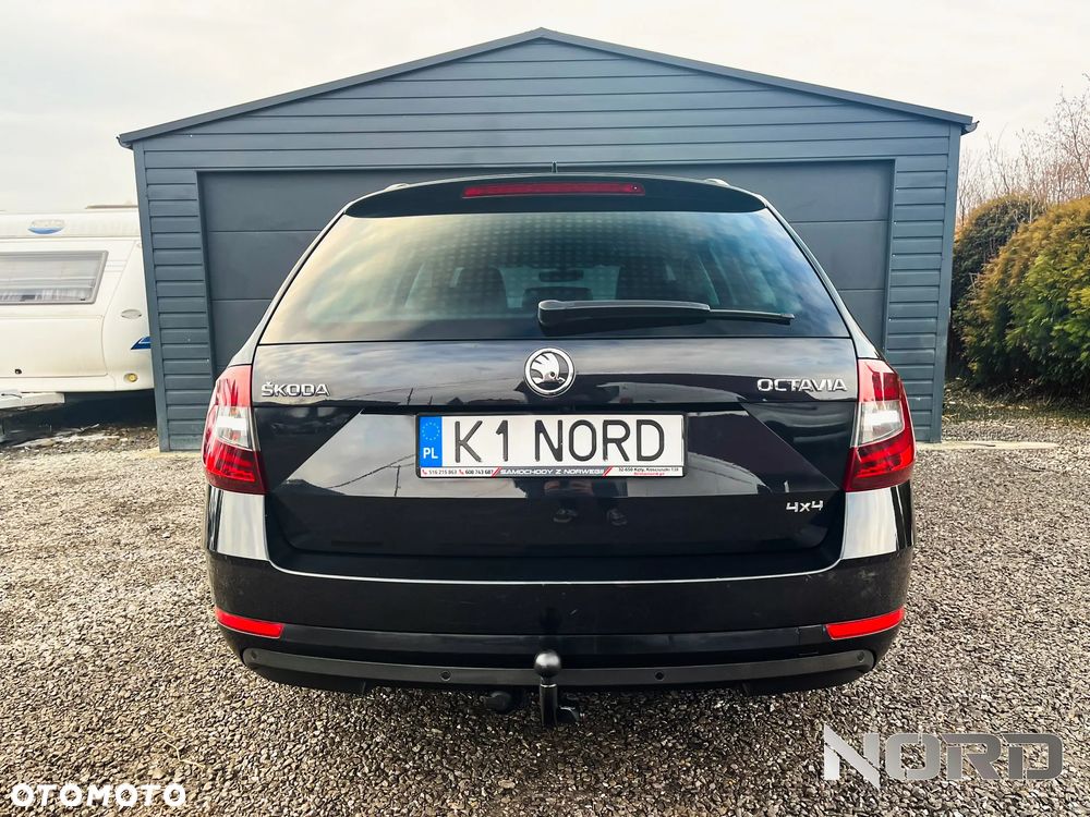 Skoda Octavia 2.0 TDI 4x4 DSG Style - 9