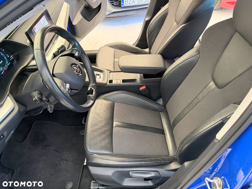 Skoda Octavia 2.0 TDI Ambition DSG - 7