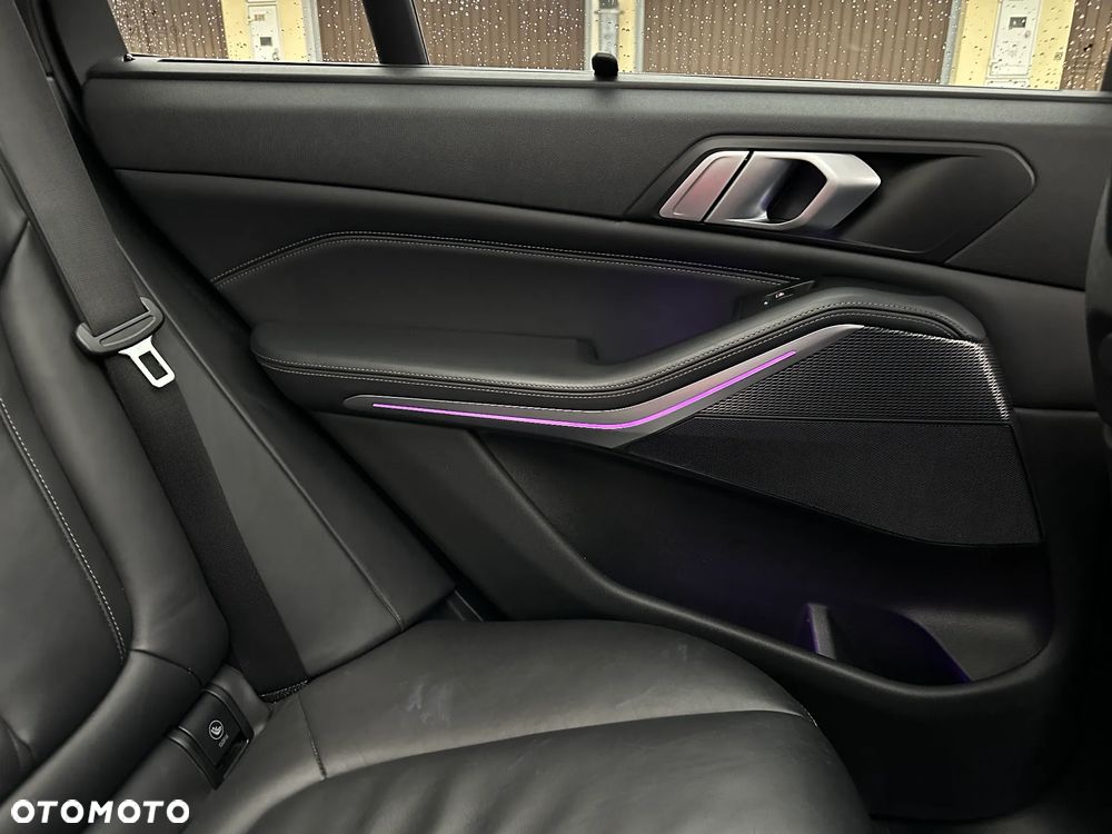 BMW X5 xDrive40i - 37
