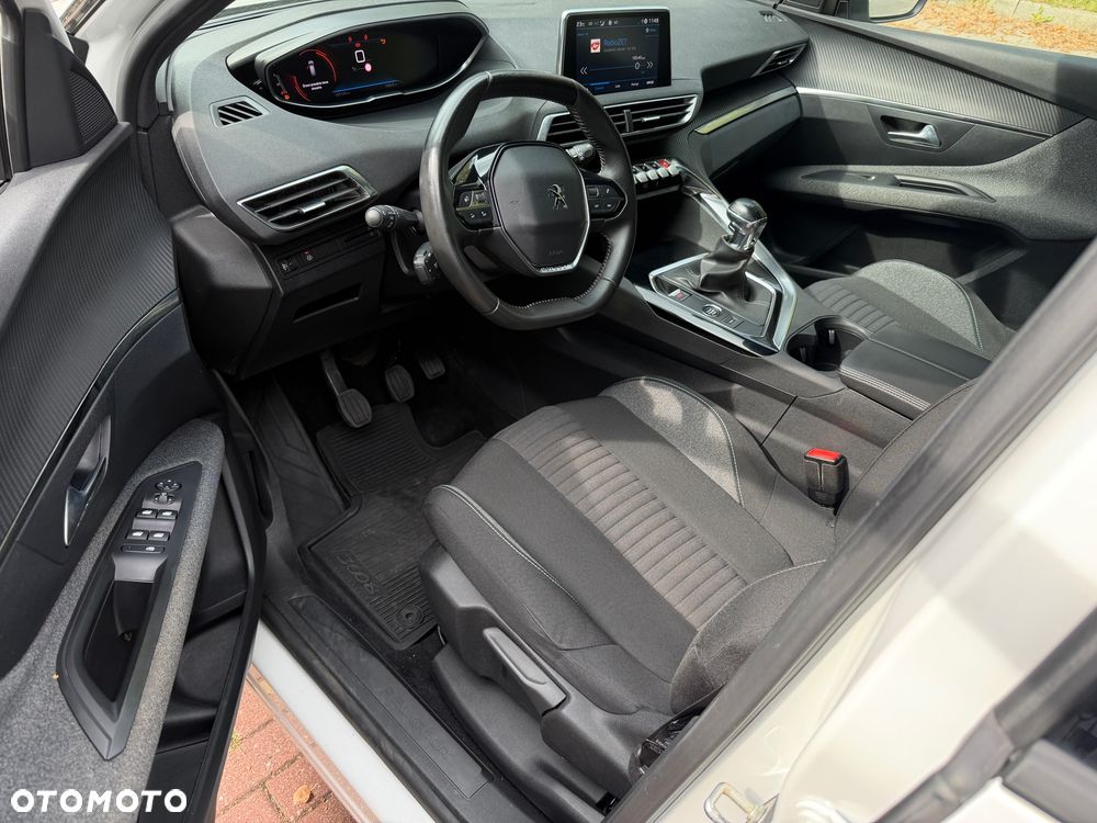 Peugeot 3008 PureTech 130 Stop & Start GPF Active Pack - 8