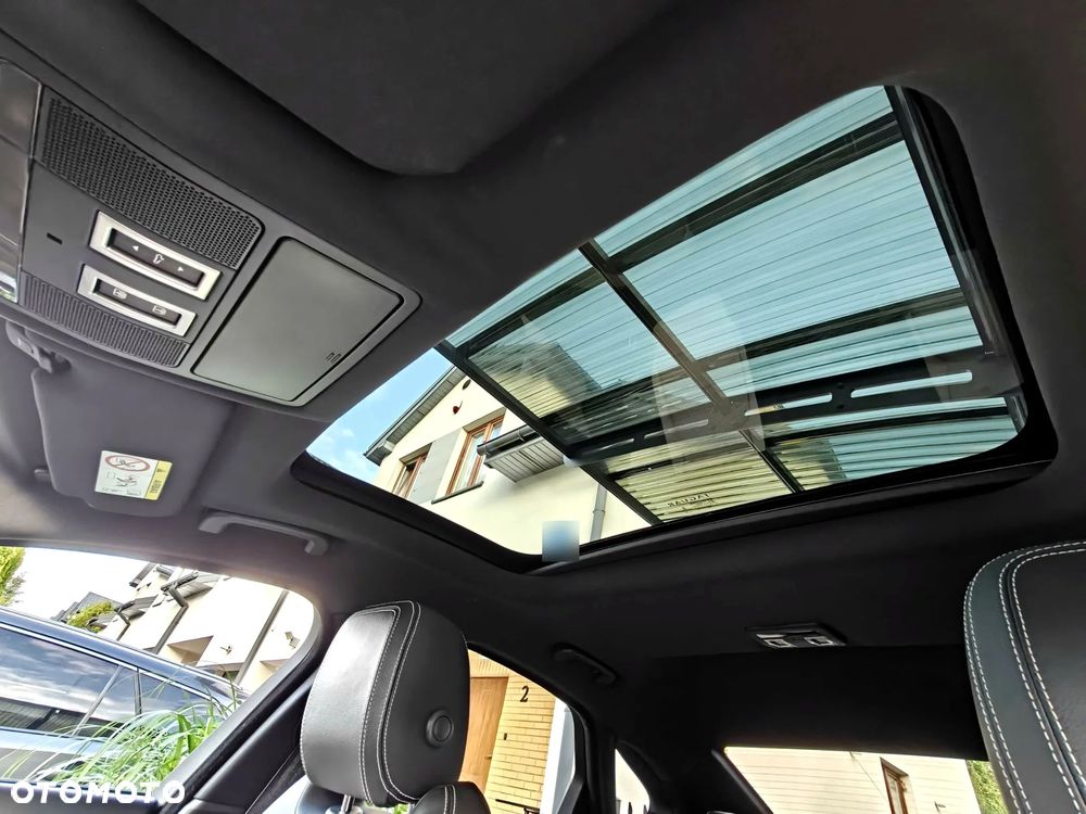 Jaguar XF 2.0 i4D R-Sport - 25