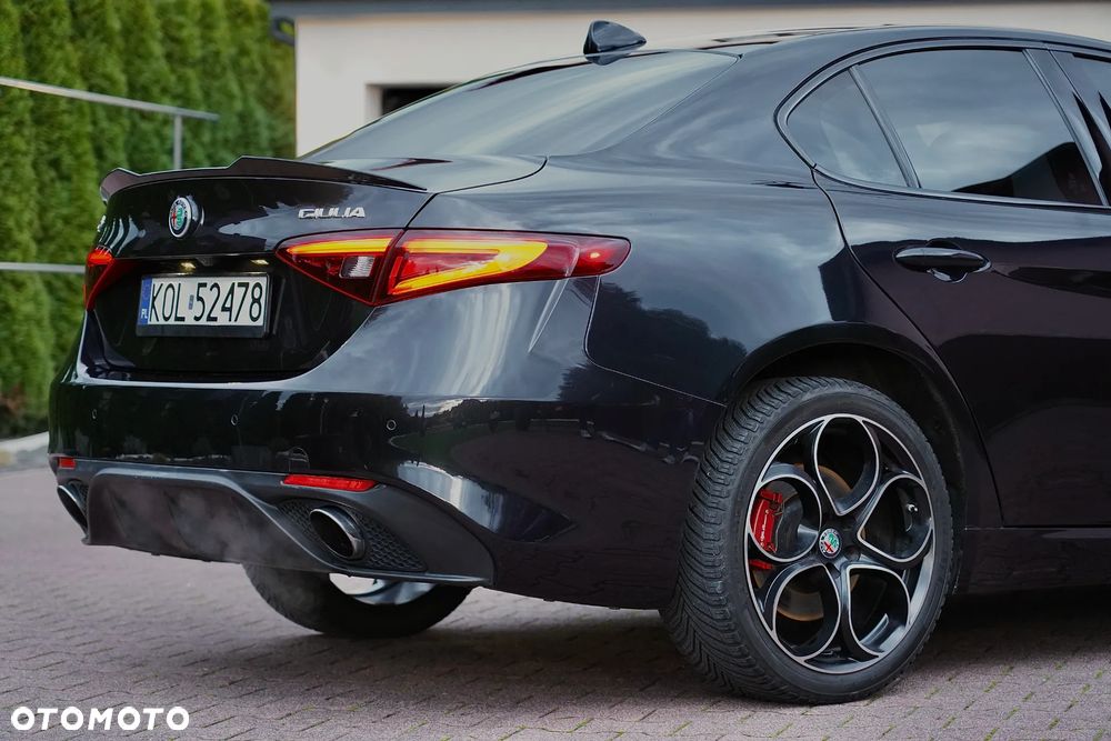Alfa Romeo Giulia 2.0 Turbo TI Q4 - 7