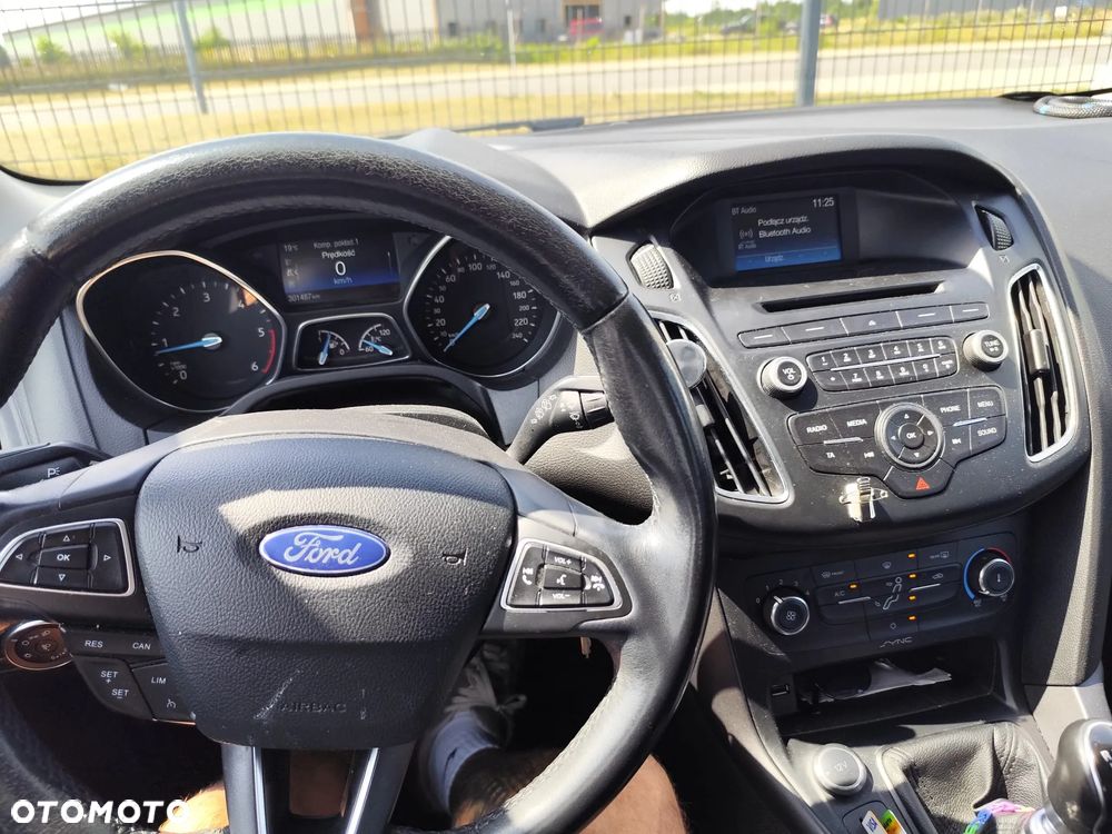 Ford Focus 1.5 EcoBlue Connected - 4