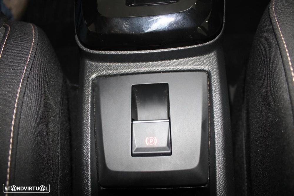 Citroën e-C3 Aircross YOU - 23
