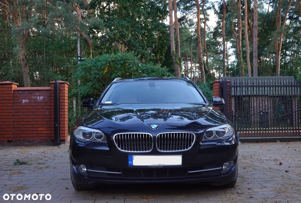 BMW Seria 5 530d xDrive - 2