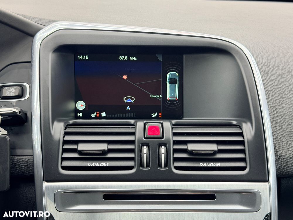 Volvo XC 60 D3 Ocean Race - 30