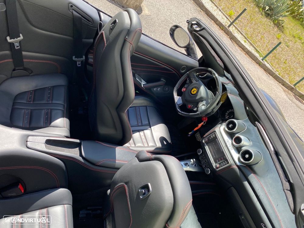 Ferrari California - 5