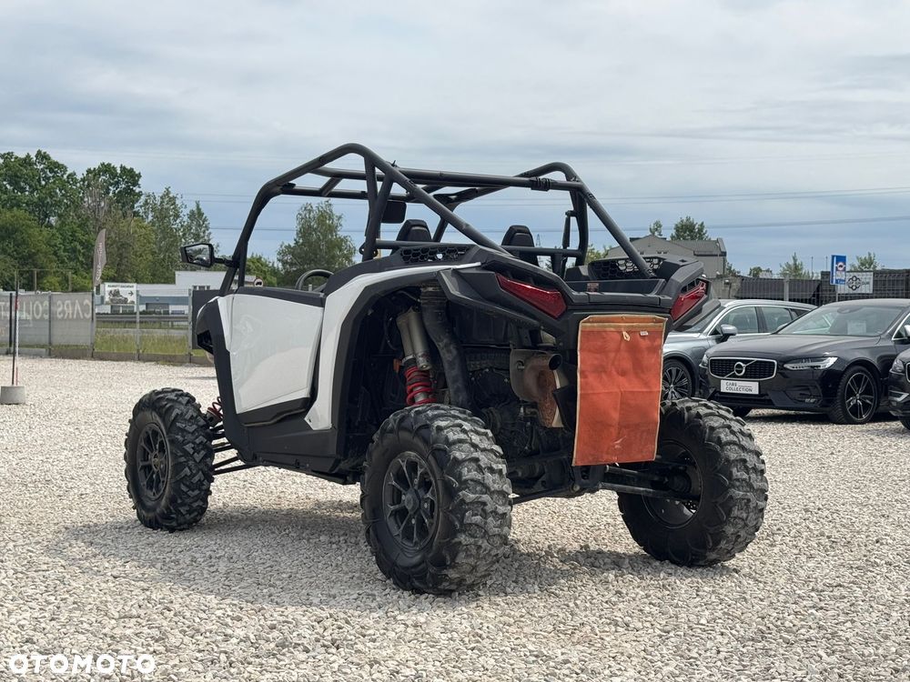 Polaris RZR - 6