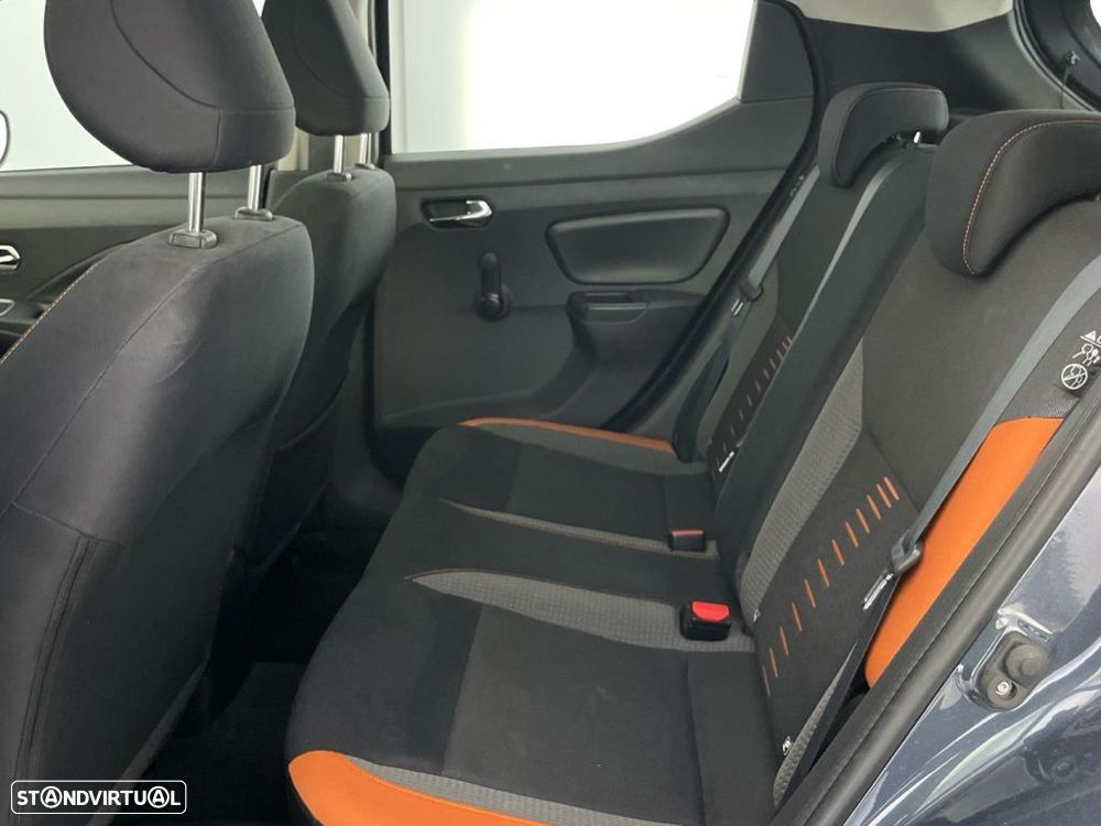 Nissan Micra 0.9 IG-T Tekna S/S — fotografia 12