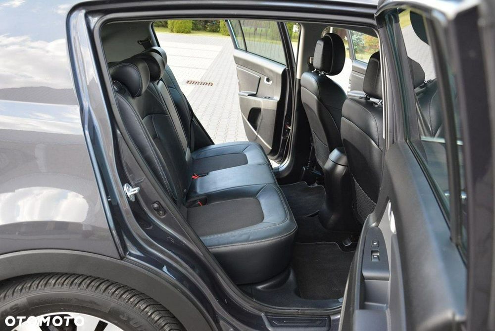 Kia Sportage 2.0 CVVT 2WD Vision - 14