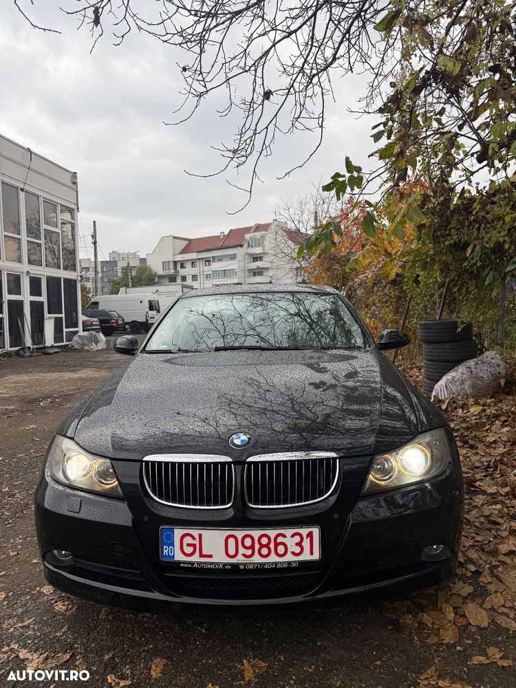 BMW Seria 3 325xi - 2
